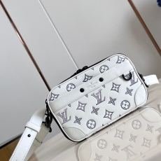 Louis Vuitton Satchel Bags